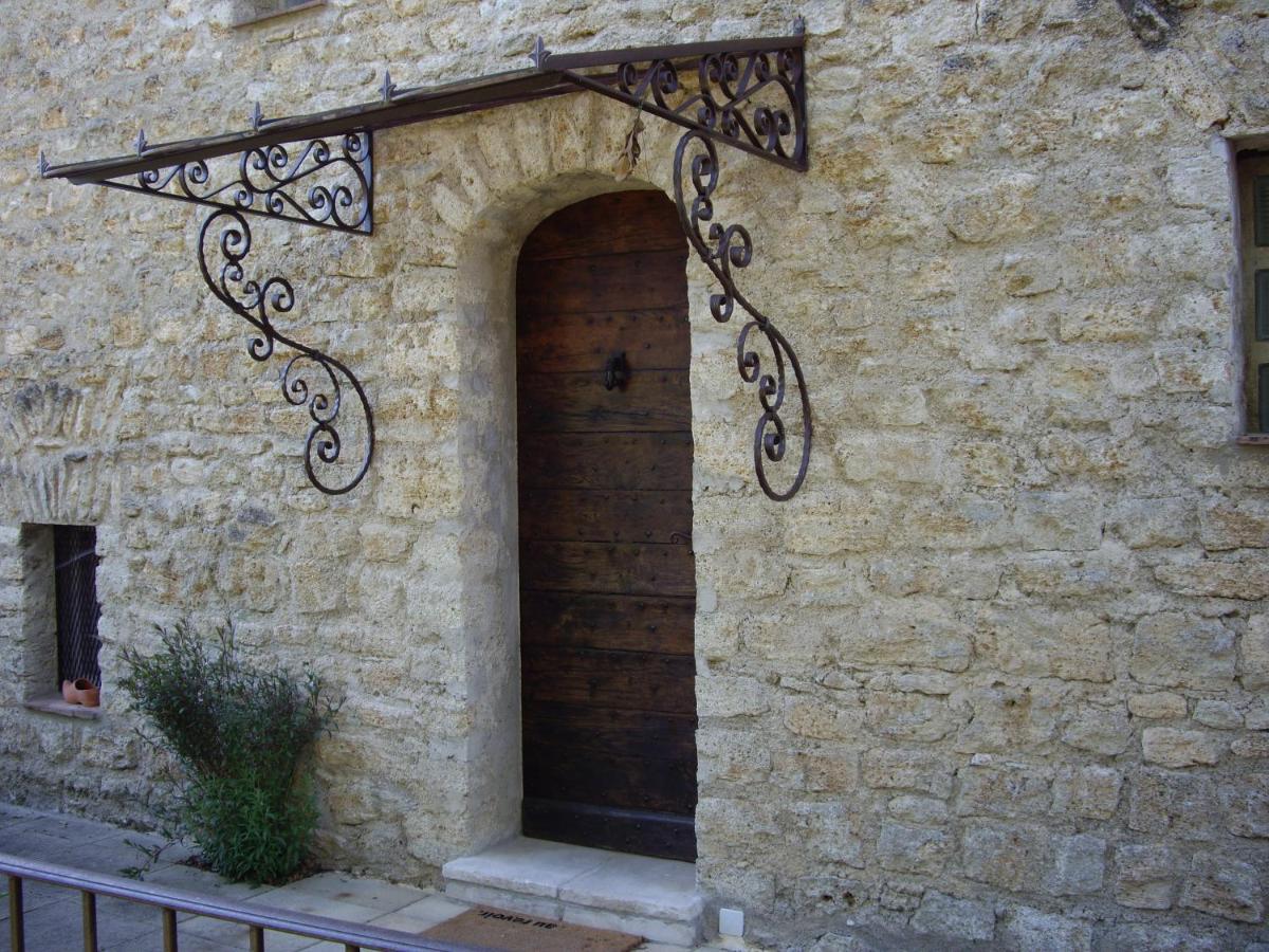 La Bastide De Mauragne - Gite Les Iris أبْتْ المظهر الخارجي الصورة
